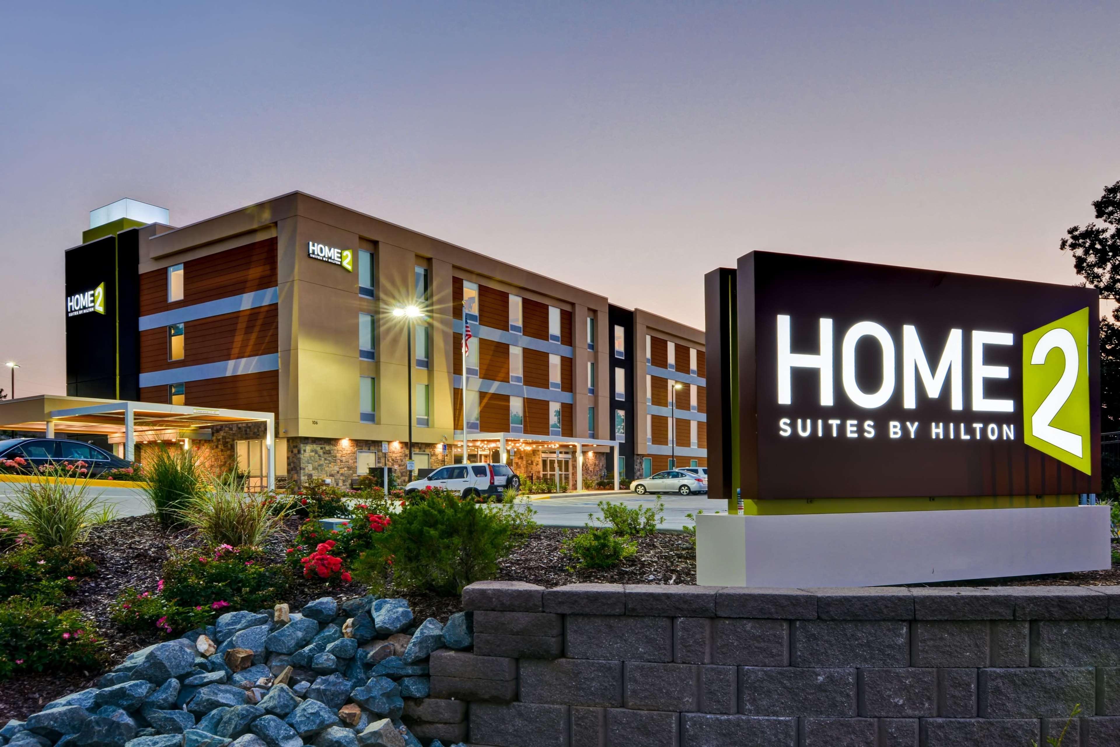 Home2 Suites By Hilton Hot Springs Exterior foto