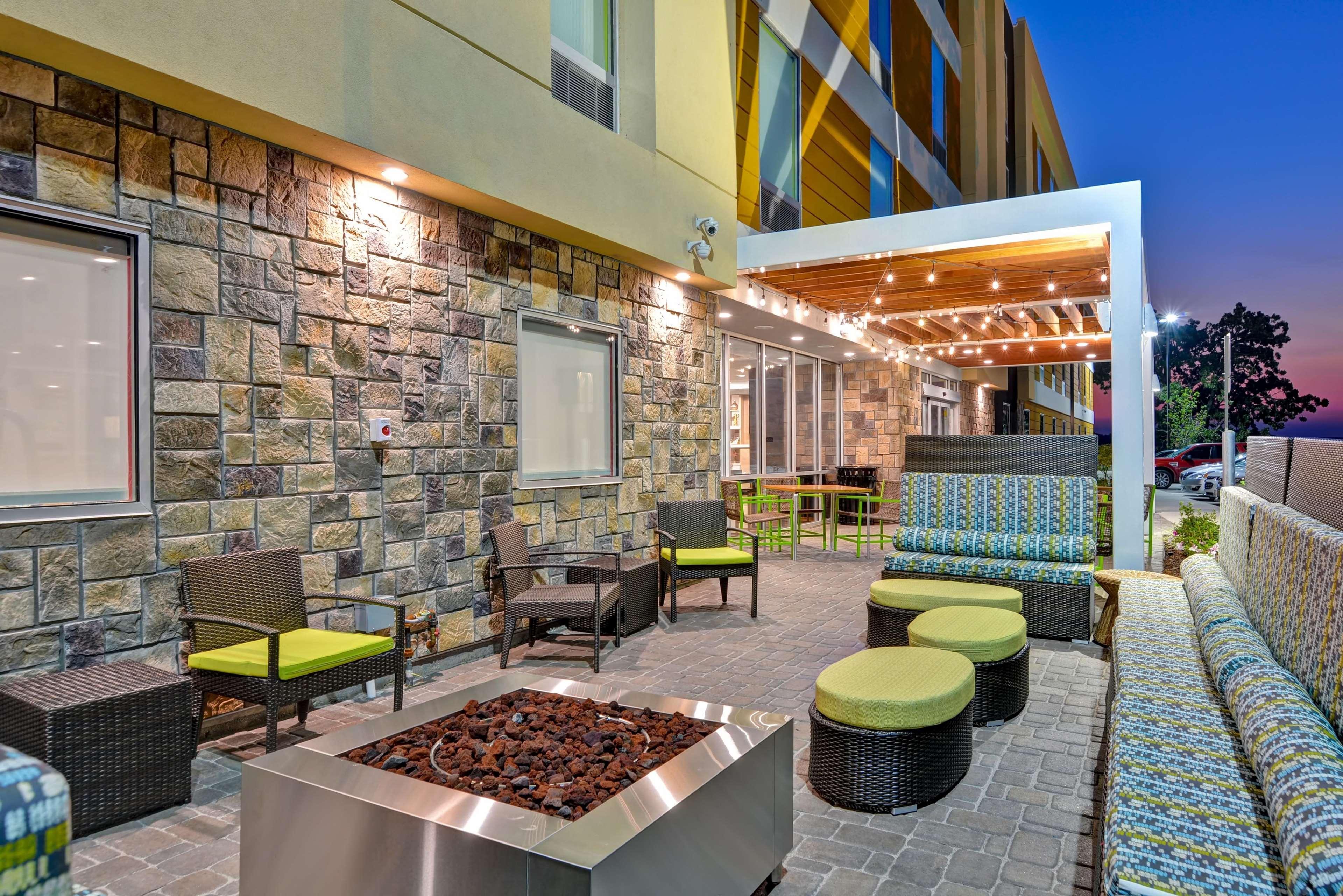 Home2 Suites By Hilton Hot Springs Exterior foto